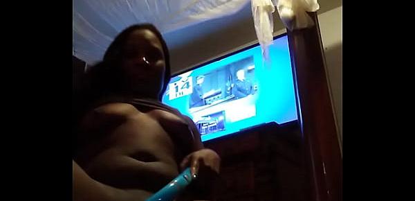  Chocolate pussy spread web cam edition (sexxxy lala)